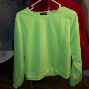 Pretty little thing crew neck